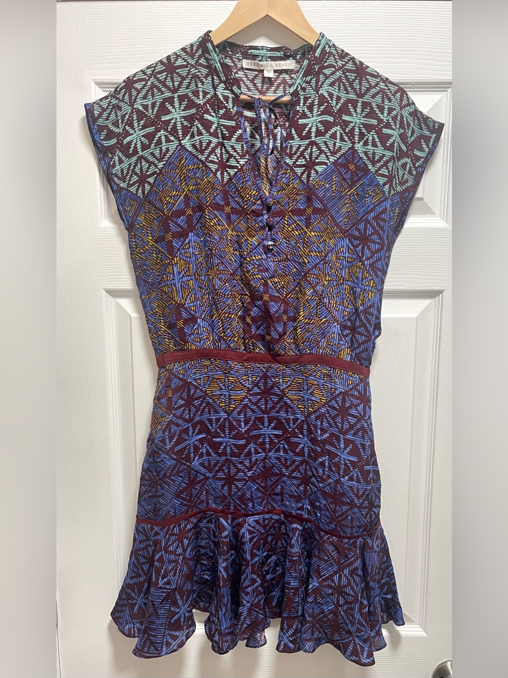 Veronica Beard Woman's Dress Geometric Mutli Color V Neck Silk Cap Sleeve Size 1